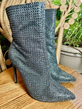 Steve Madden Charcoal Crystal-Studded Pointed Toe 5” Stiletto Ankle Boots